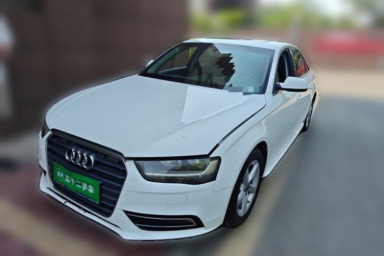 Used Audi A4L 2013 30 TFSI Automatic Comfort Model Guazi used car, China used car export, Used car for sale, Used cars, Cheapest cars for sale