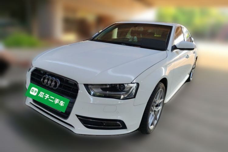 Used Audi A4L 2013 35 TFSI Automatic Comfort Model Guazi used car, China used car export, Used car for sale, Used Audi cars, Cheapest cars for sale
