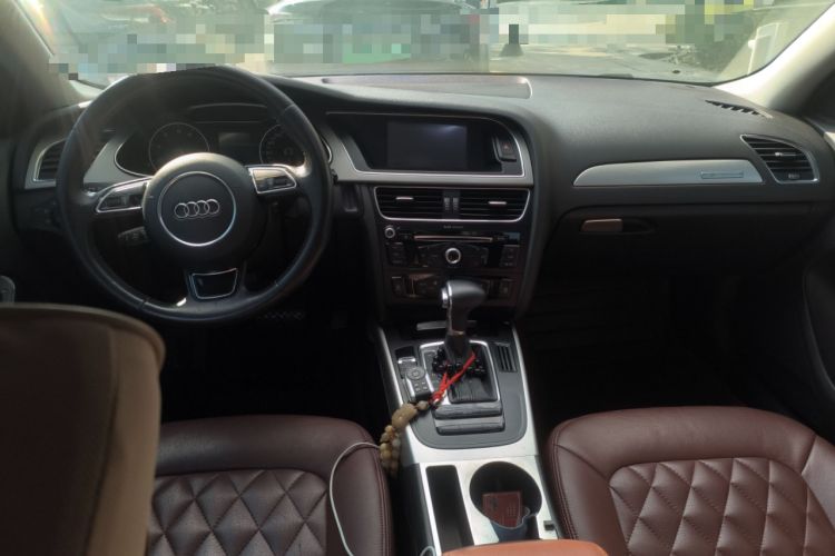 Used Audi A4L 2013 40 TFSI quattro Individual Sport Edition Center Console