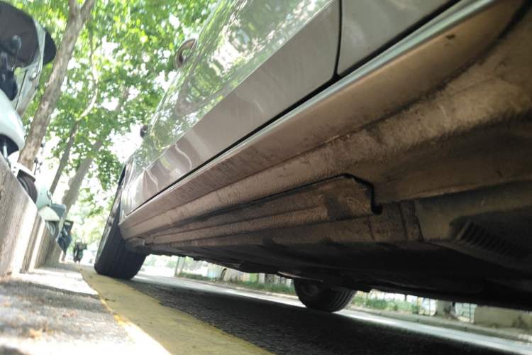 Used Audi A4L 2013 35 TFSI Automatic Standard Model Chassis Front Right