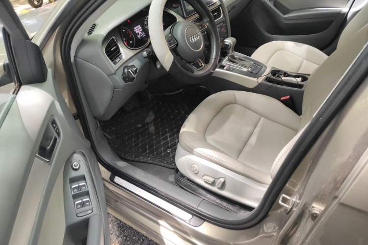 Used Audi A4L 2013 35 TFSI Automatic Standard Model Driver Seat