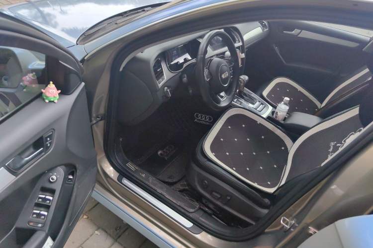 Used Audi A4L 2013 35 TFSI Automatic Standard Model Driver Seat