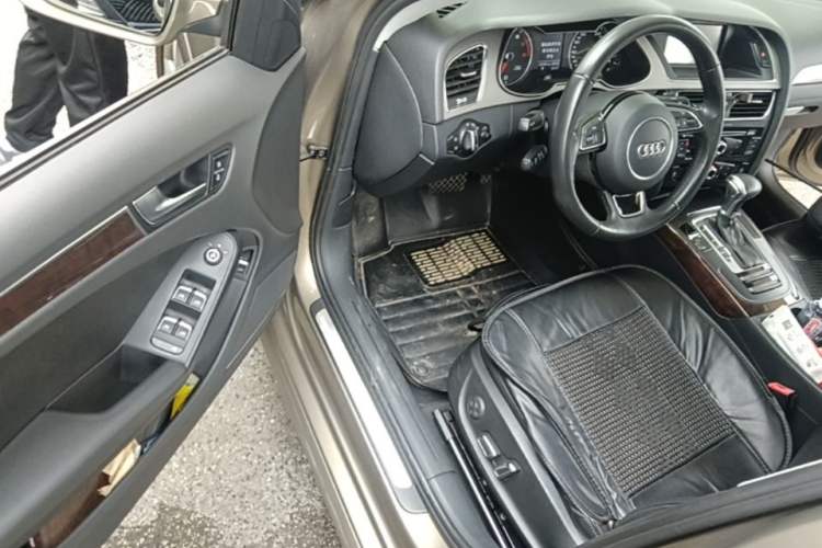 Used Audi A4L 2013 35 TFSI Automatic Comfort Model Driver Seat