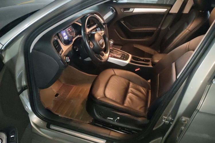 Used Audi A4L 2013 35 TFSI Automatic Standard Model Driver Seat