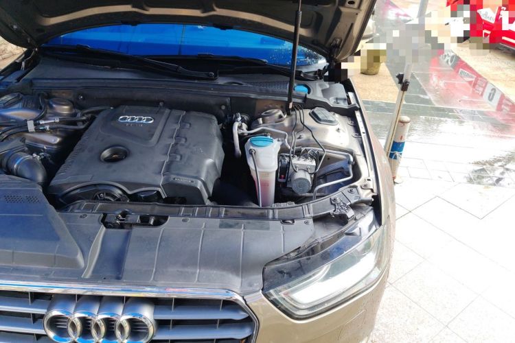 Used Audi A4L 2013 35 TFSI Automatic Standard Model Engine Bay Left