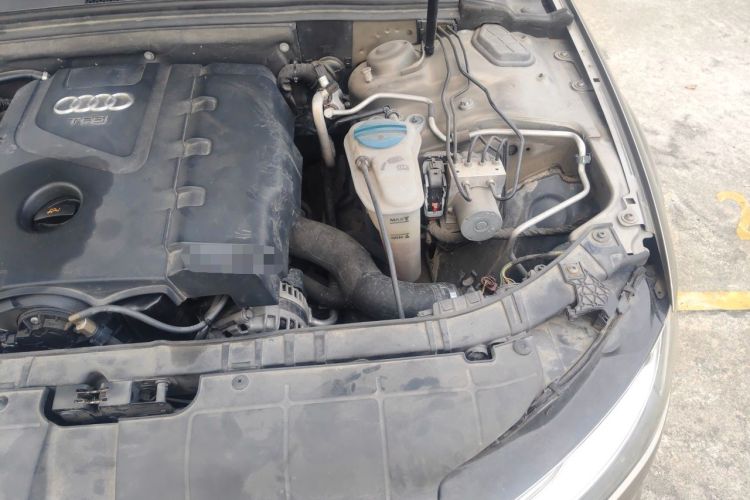 Used Audi A4L 2013 40 TFSI quattro Individual Sport Edition Engine Bay Left
