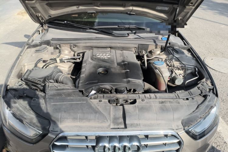 Used Audi A4L 2013 40 TFSI quattro Individual Sport Edition Engine Bay