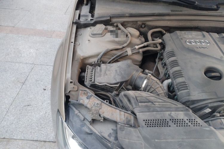 Used Audi A4L 2013 35 TFSI Automatic Comfort Model Engine Bay Right