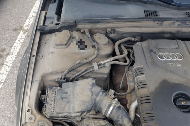Used Audi A4L 2013 30 TFSI Automatic Comfort Model Engine Bay Right