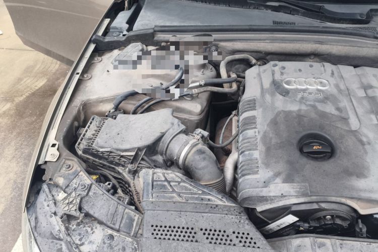 Used Audi A4L 2013 35 TFSI Automatic Comfort Model Engine Bay Right