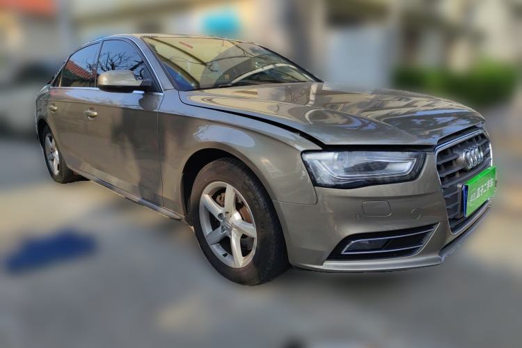 Used Audi A4L 2013 35 TFSI Automatic Standard Model Front Right 45 Deg