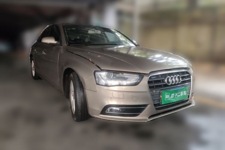 Used Audi A4L 2013 35 TFSI Automatic Standard Model Front Right 45 Deg
