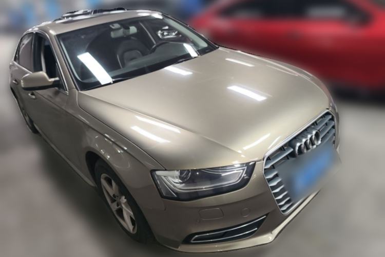 Used Audi A4L 2013 35 TFSI Automatic Comfort Model Front Right 45 Deg