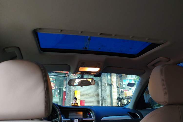 Used Audi A4L 2013 35 TFSI Automatic Standard Model Headliner