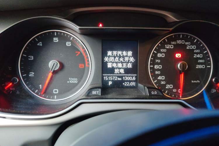 Used Audi A4L 2013 35 TFSI Automatic Standard Model Instrument Cluster