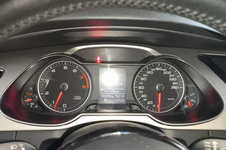Used Audi A4L 2013 35 TFSI Automatic Standard Model Instrument Cluster