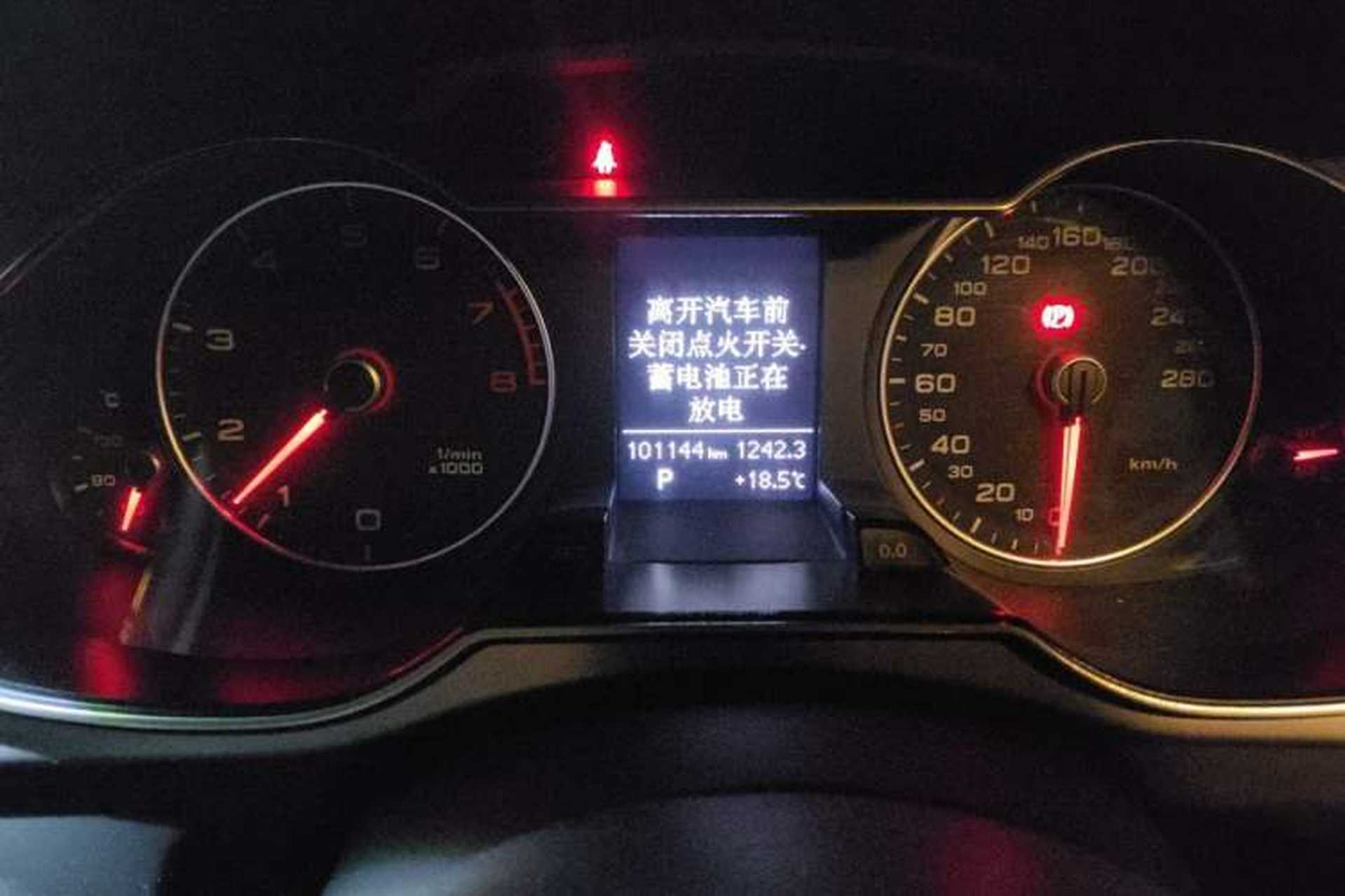 Used Audi A4L 2013 35 TFSI Automatic Standard Model Instrument Cluster