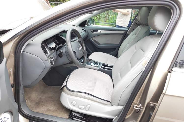 Used Audi A4L 2013 30 TFSI Automatic Comfort Model Left Front Seat