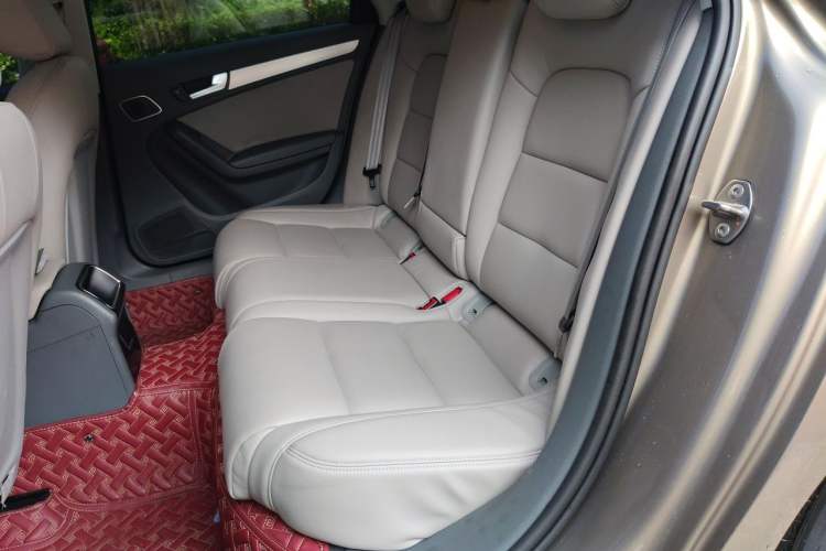 Used Audi A4L 2013 35 TFSI Automatic Standard Model Left Rear Seat