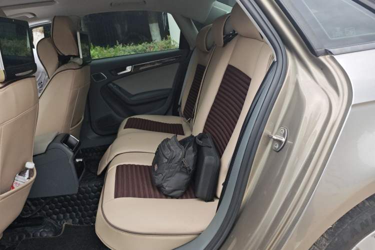 Used Audi A4L 2013 35 TFSI Automatic Comfort Model Left Rear Seat