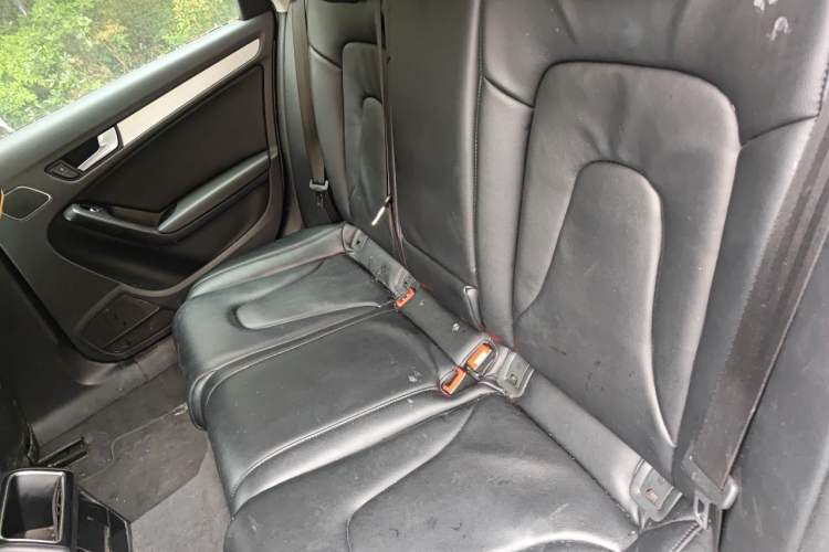 Used Audi A4L 2013 35 TFSI Automatic Standard Model Left Rear Seat