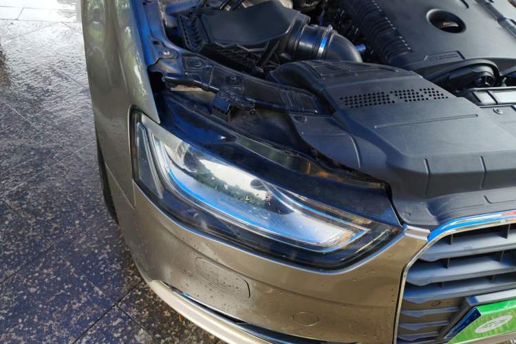 Used Audi A4L 2013 35 TFSI Automatic Standard Model Right Front Headlight