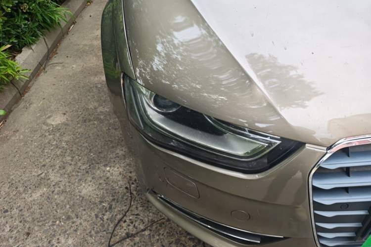 Used Audi A4L 2013 35 TFSI Automatic Comfort Model Right Front Headlight