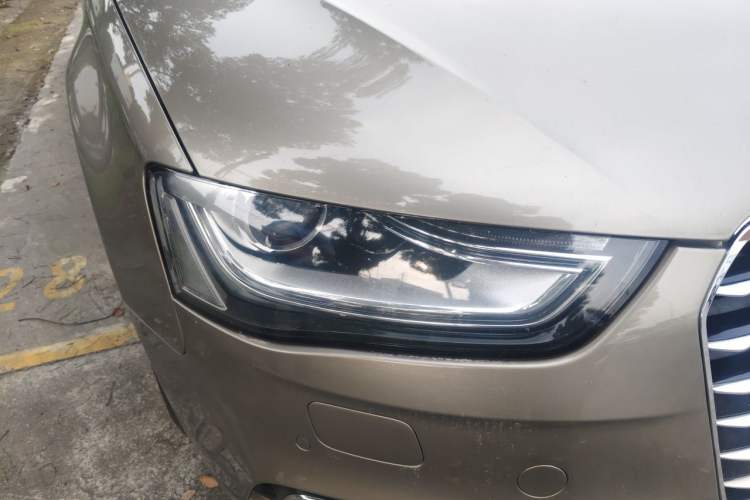 Used Audi A4L 2013 40 TFSI quattro Individual Sport Edition Right Front Headlight