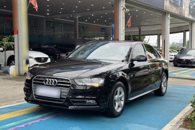 Used Audi A4L 2015 30 TFSI Manual Comfort Model