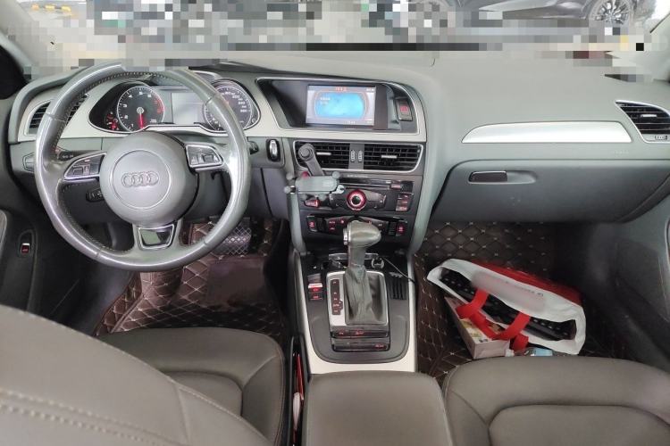 Used Audi A4L 2015 35 TFSI Automatic Standard Model Center Console