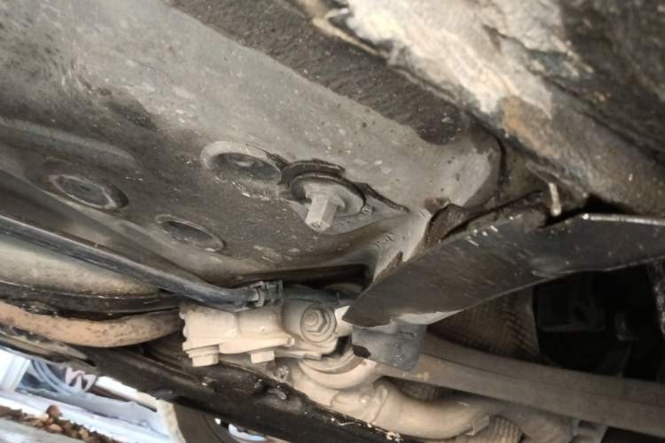 Used Audi A4L 2015 35 TFSI Automatic Comfort Model Chassis Front Right