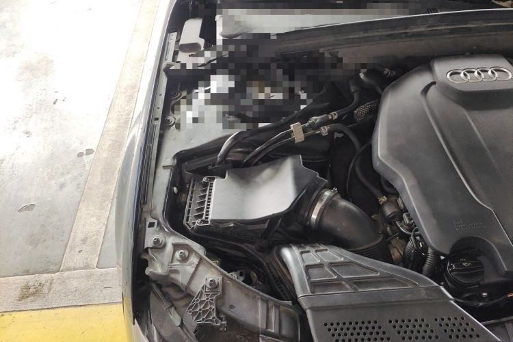 Used Audi A4L 2015 35 TFSI Automatic Standard Model Engine Bay Right