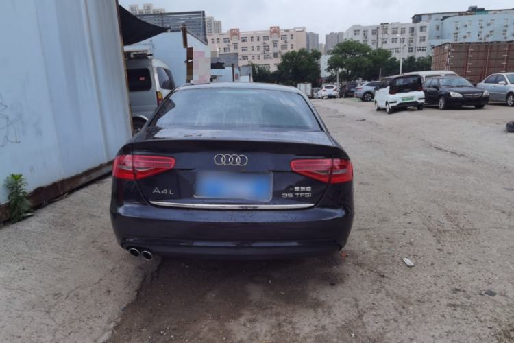 Used Audi A4L 2015 35 TFSI Automatic Comfort Model Exterior 4