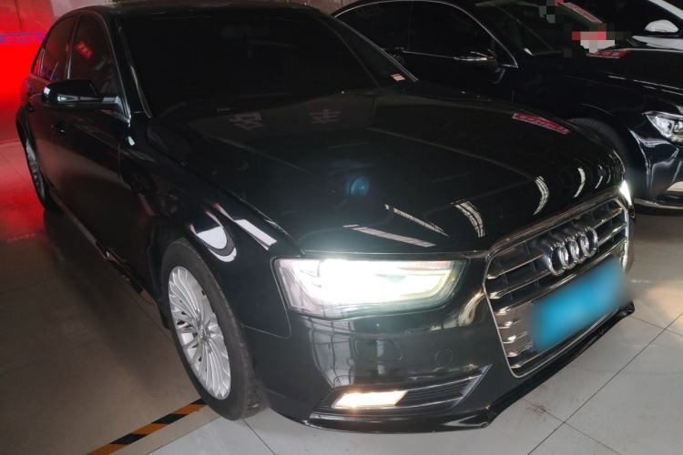 Used Audi A4L 2015 35 TFSI Automatic Comfort Model Front Right 45 Deg