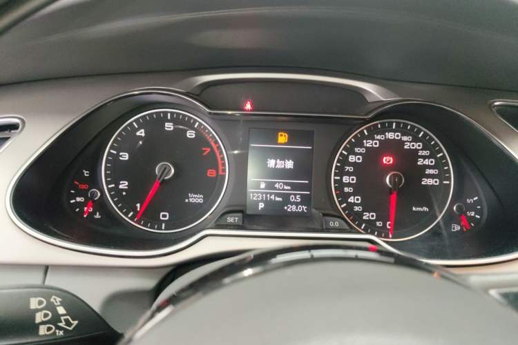Used Audi A4L 2015 35 TFSI Automatic Standard Model Instrument Cluster