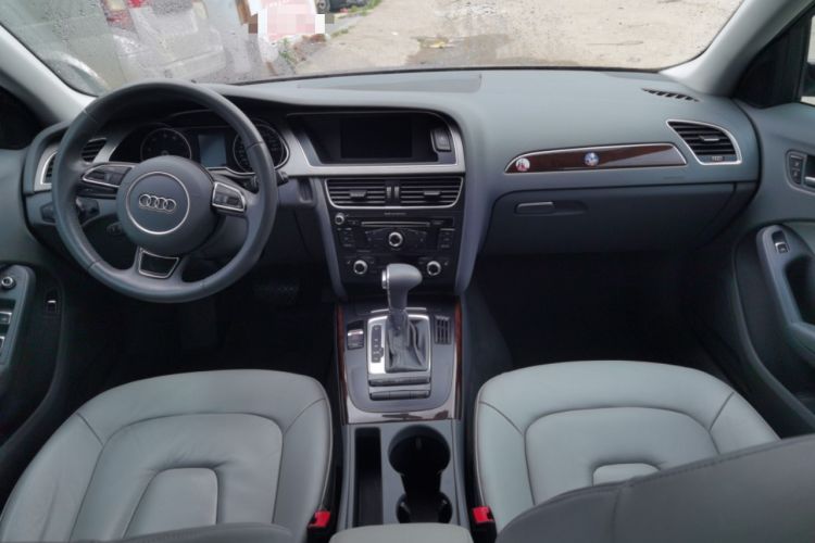 Used Audi A4L 2015 35 TFSI Automatic Comfort Model Interior 5