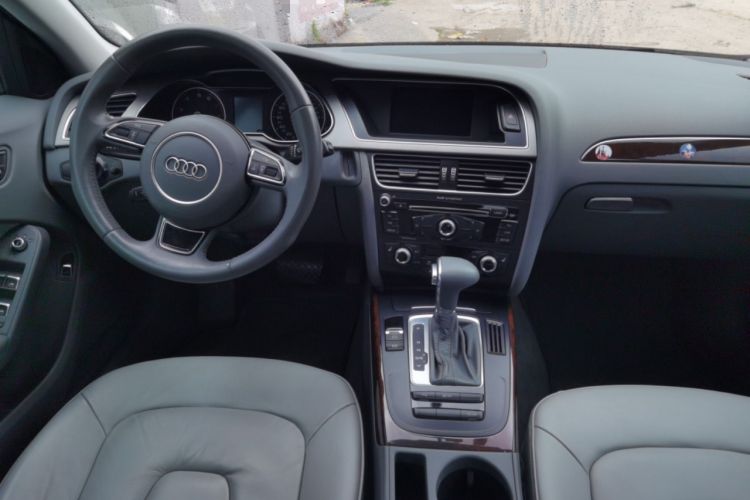 Used Audi A4L 2015 35 TFSI Automatic Comfort Model Interior 6