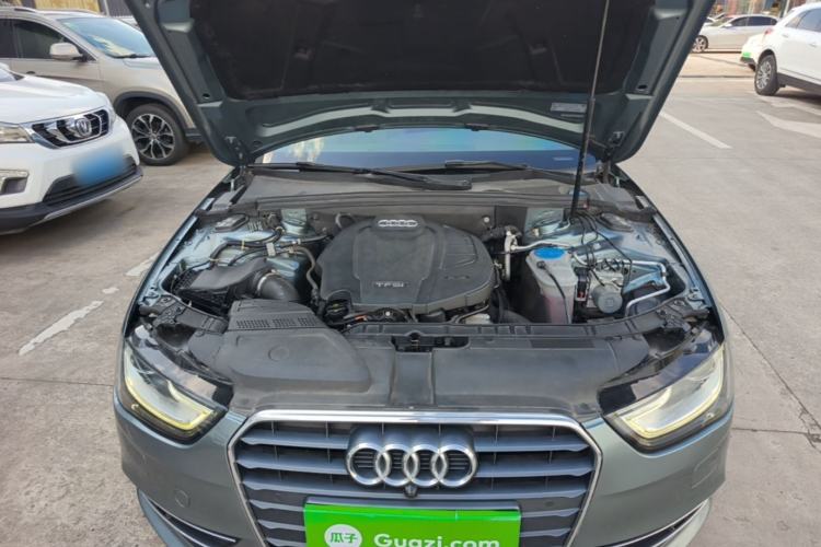 Used Audi A4L 2015 35 TFSI Automatic Comfort Model Engine Bay