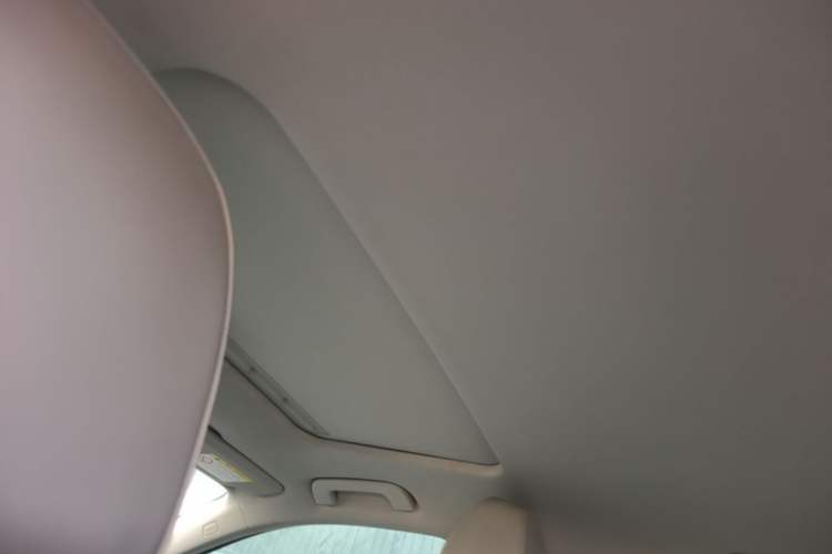 Used Audi A4L 2015 35 TFSI Automatic Comfort Model Headliner