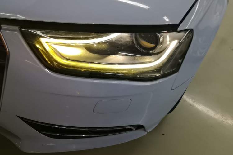 Used Audi A4L 2015 35 TFSI Automatic Comfort Model Left Front Headlight