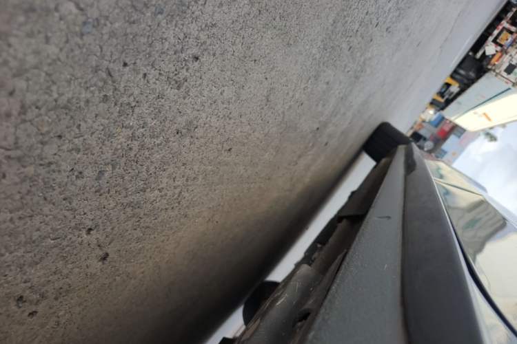 Used Audi A4L 2015 35 TFSI Automatic Comfort Model Left Side Sill