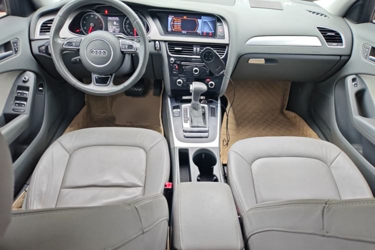 Used Audi A4L 2015 35 TFSI Automatic Standard Model Center Console