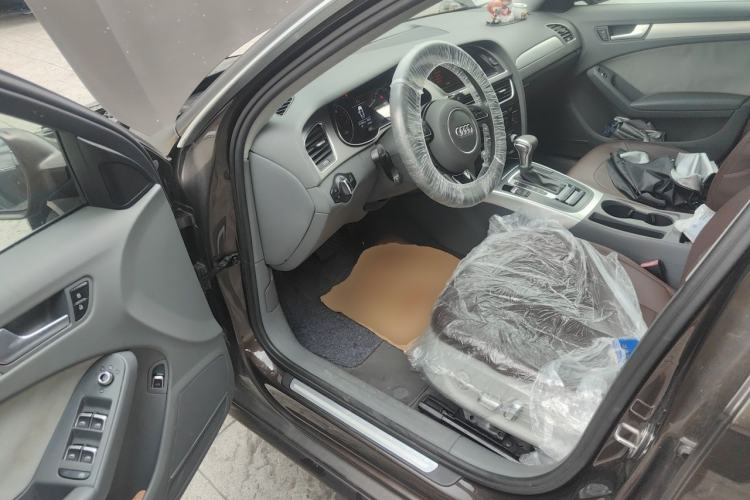 Used Audi A4L 2015 35 TFSI Automatic Standard Model Driver Seat