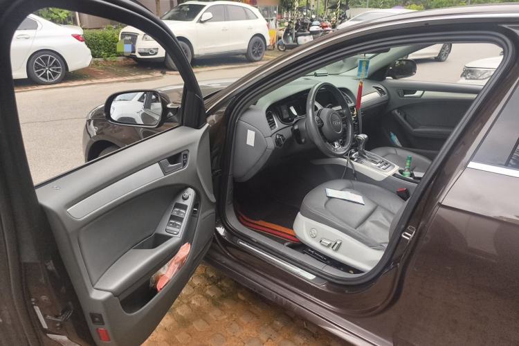 Used Audi A4L 2015 35 TFSI Automatic Standard Model Driver Seat
