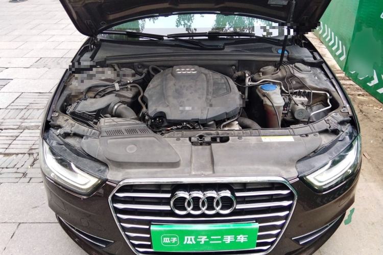 Used Audi A4L 2015 35 TFSI Automatic Comfort Model Engine Bay