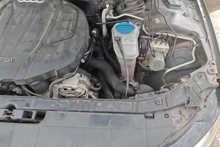 Used Audi A4L 2015 35 TFSI Automatic Standard Model Engine Bay Left