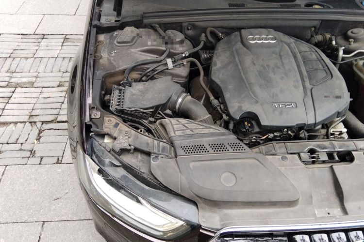 Used Audi A4L 2015 35 TFSI Automatic Comfort Model Engine Bay Right