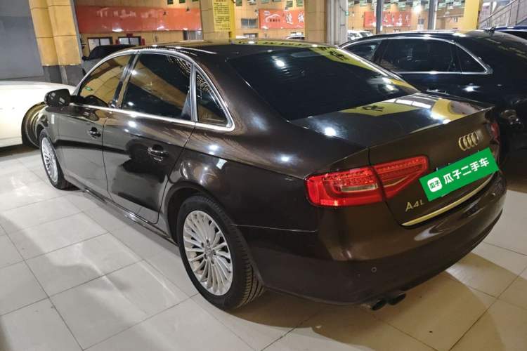 Used Audi A4L 2015 35 TFSI Automatic Comfort Model Exterior 3