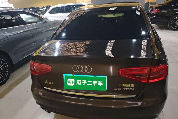 Used Audi A4L 2015 35 TFSI Automatic Comfort Model Exterior 4