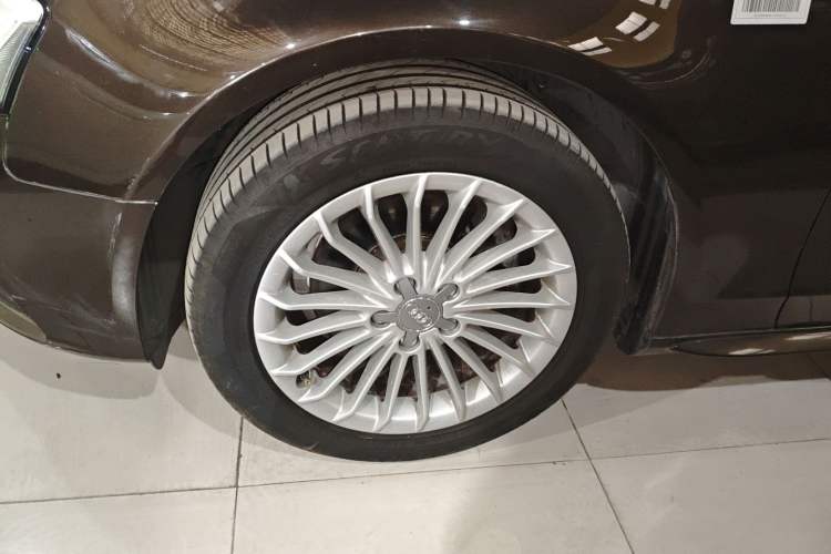 Used Audi A4L 2015 35 TFSI Automatic Comfort Model Exterior 7